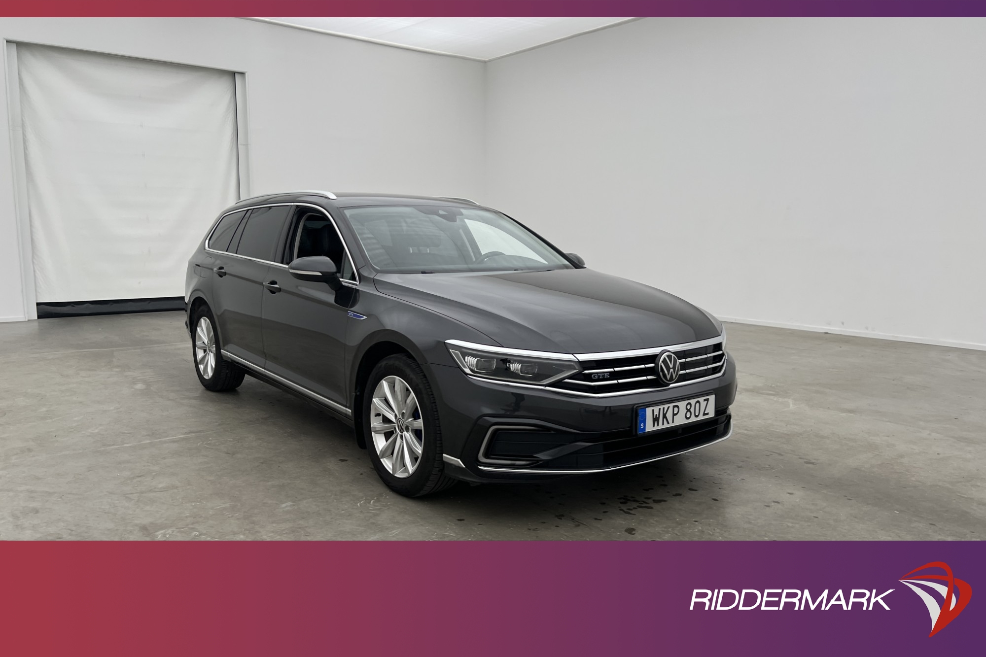 Volkswagen Passat GTE 218hk P-Värm Kamera Navi CarPlay Drag