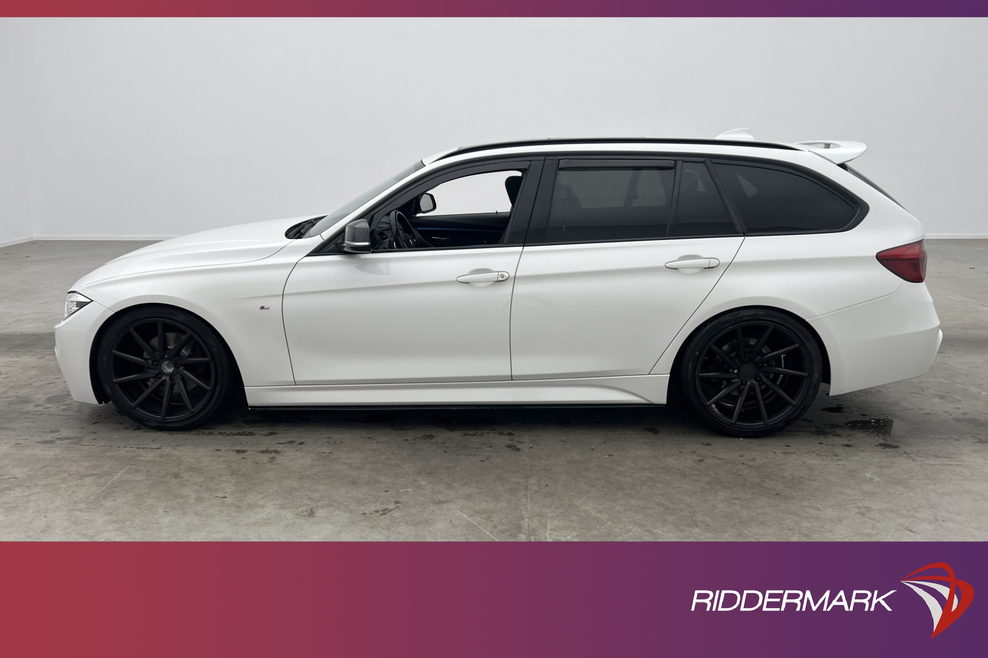 BMW 320 d 190hk M Sport H/K Pano Kamera Navi Skinn Drag