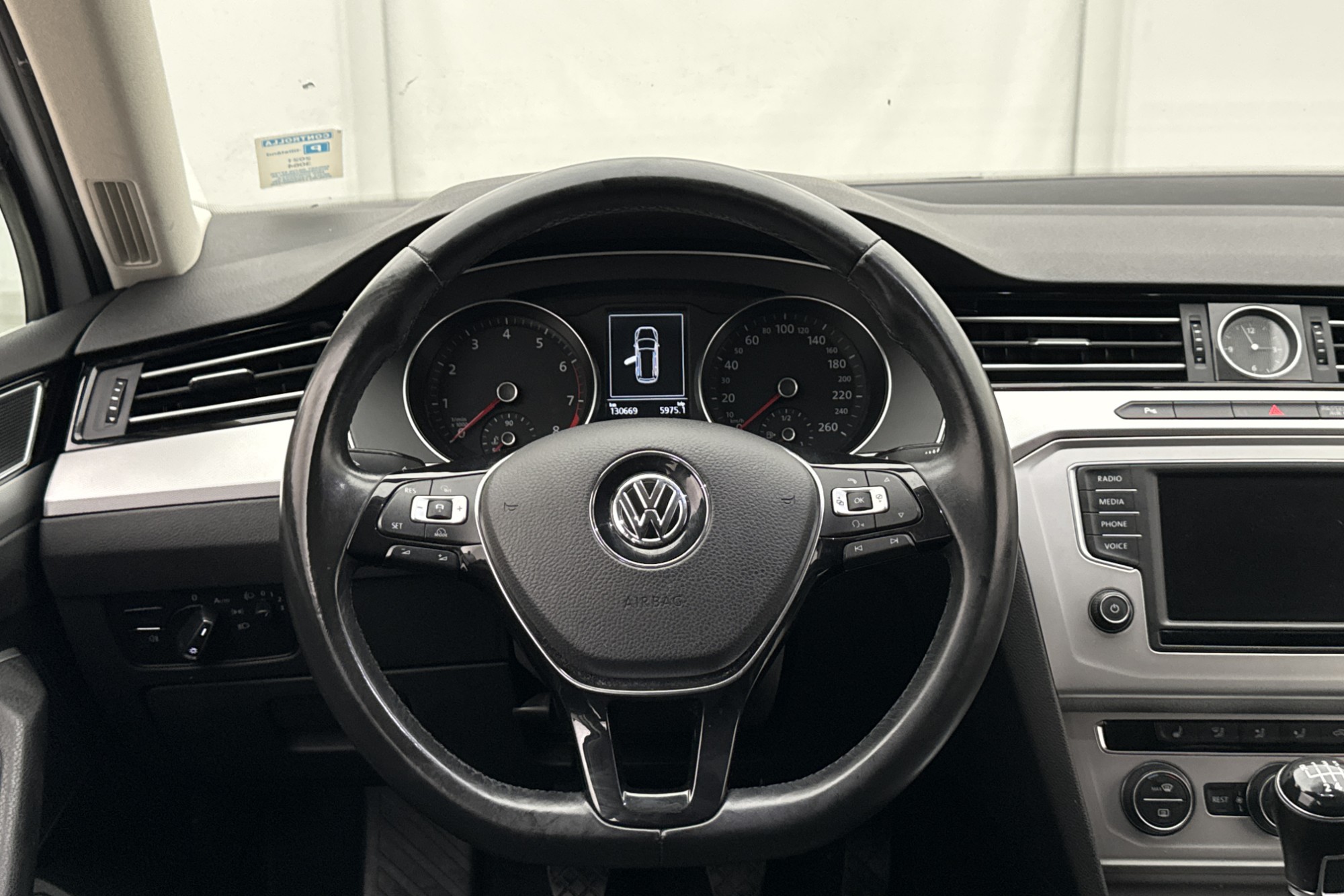 Volkswagen Passat 1.4 TSI 150hk Kamera Adaptiv-Fart Drag