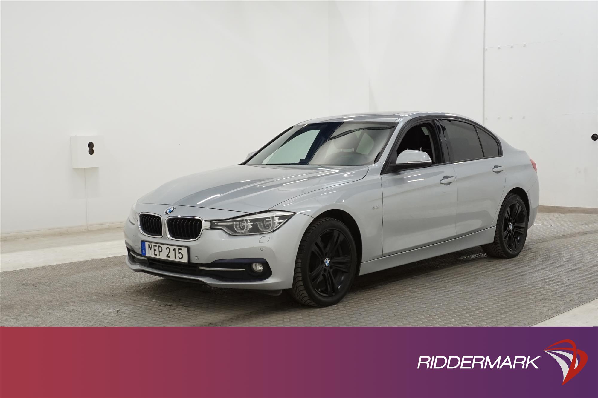 BMW 318d Sport Line Kamera Taklucka Drag Rattvärme Keyless 