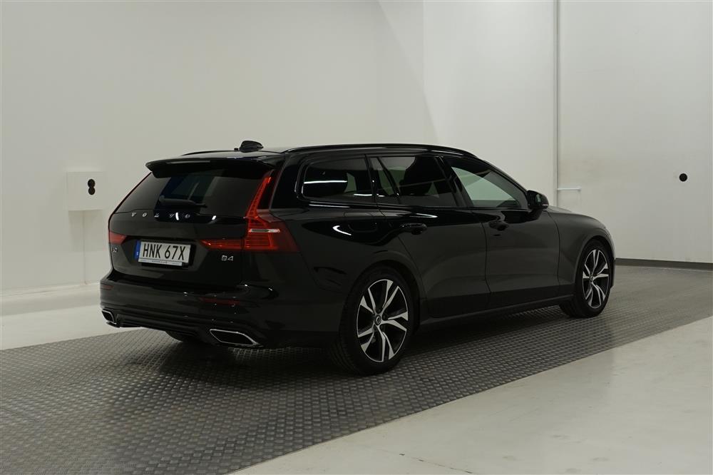 Begagnad Volvo V60 B4 Mildhybrid 197hk 2021 HNK67X | Riddermark Bil