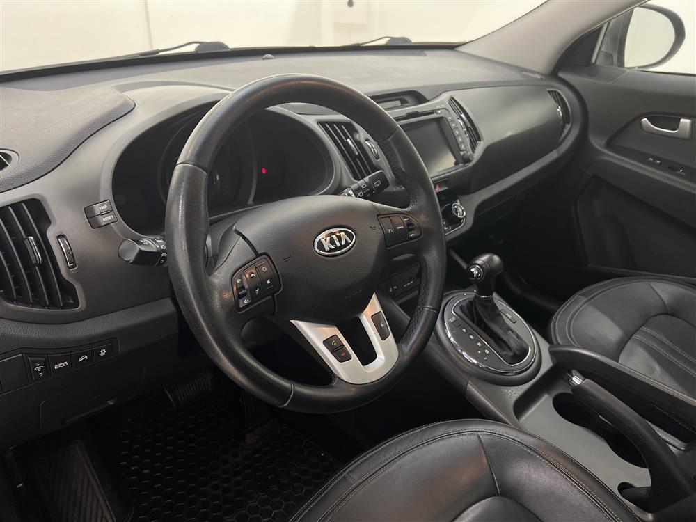 KIA Sportage 2.0 CRDi 184hk AWD Pano Navi Skinn B-Kam PDC