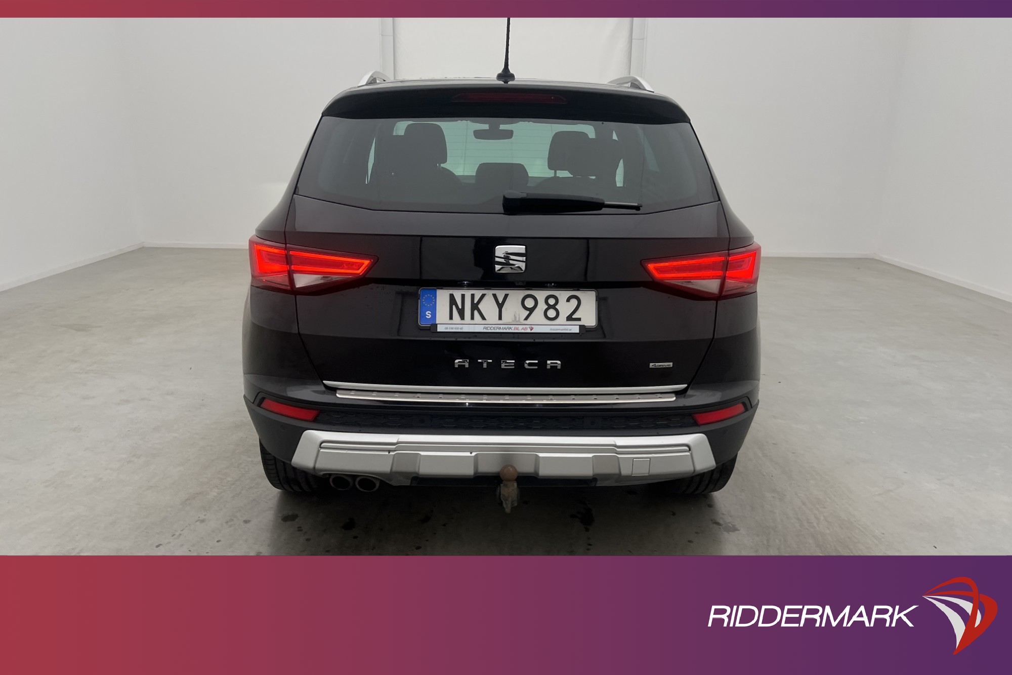 SEAT Ateca TDI 4Drive 190hk Pano Värm 360° Skinn Navi Drag