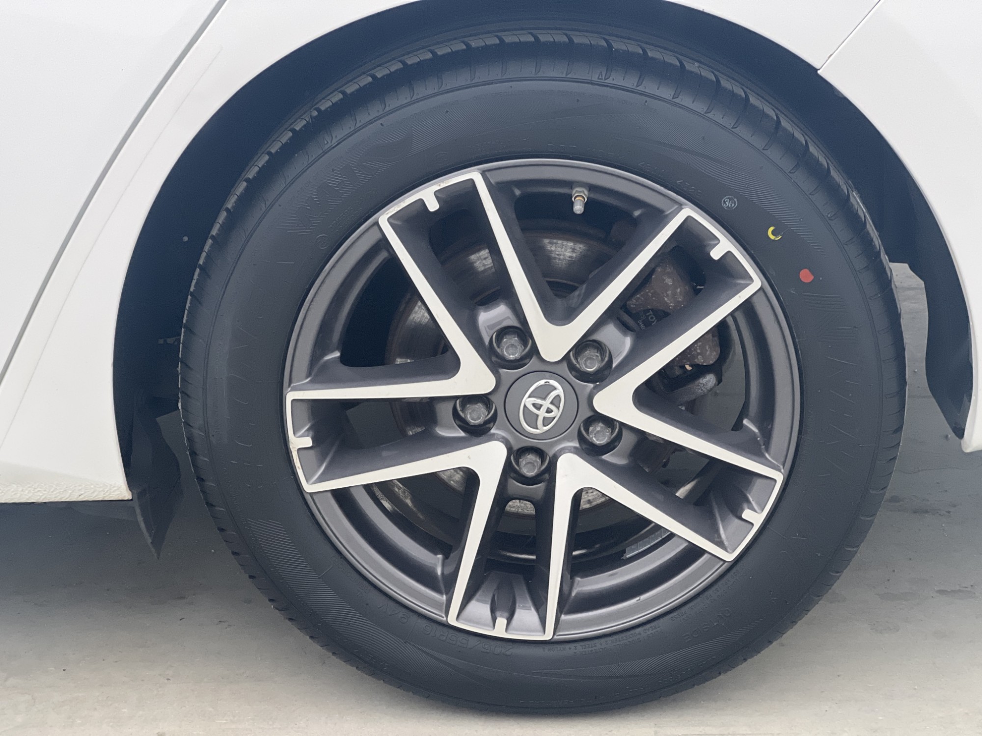 Toyota Auris Touring Sports Hybrid Comfort Kamera Välservad