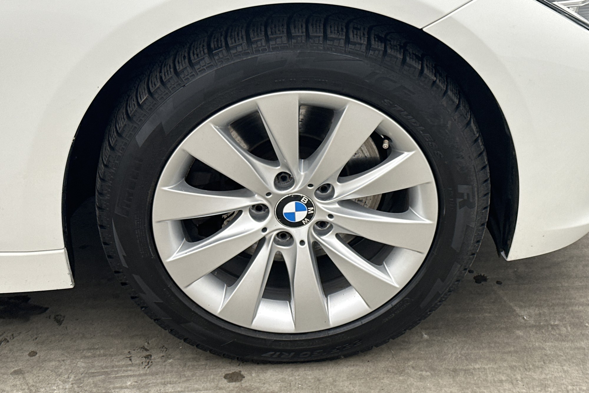 BMW 330 i Touring 252hk Sport line Sensorer Dragkrok