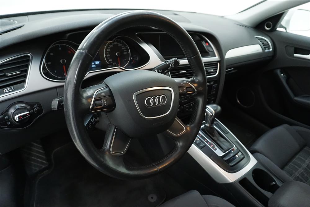 Audi A4 2.0 TDI 177hk Avant Quattro Comfort Drag