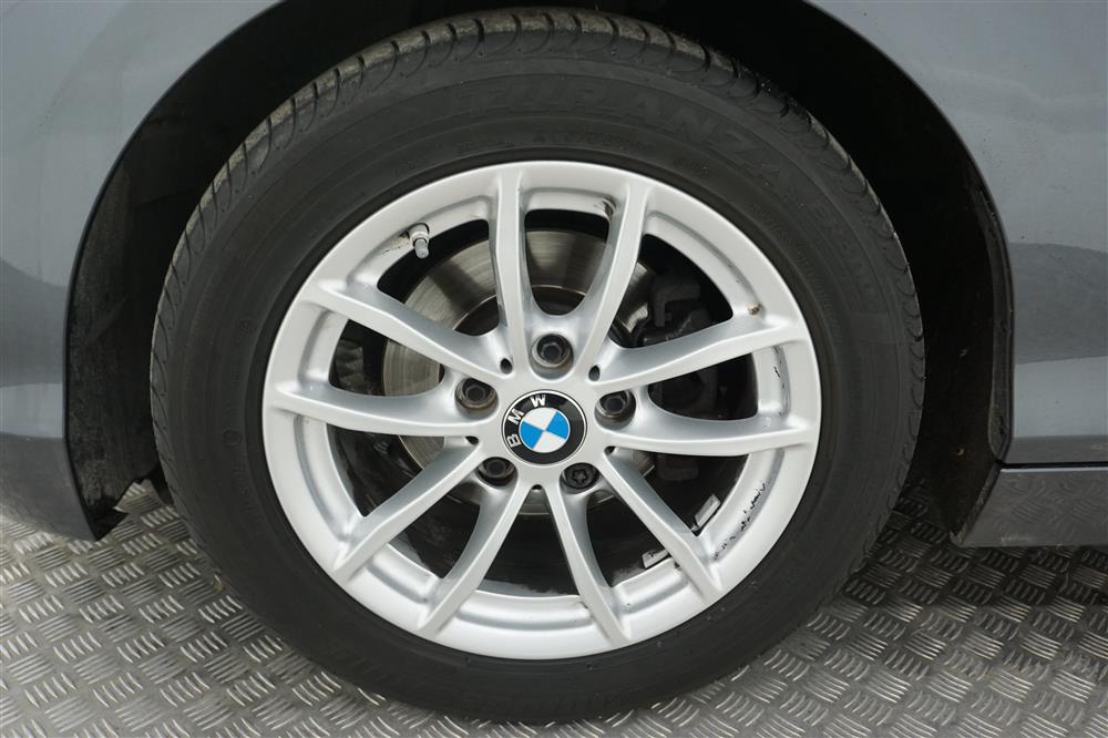 BMW 118 i Advantage PDC Nyservad EU6 136hk