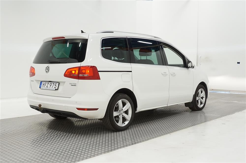Volkswagen Sharan 140hk 4MOTION 7-Sits Värmare Panorama Drag