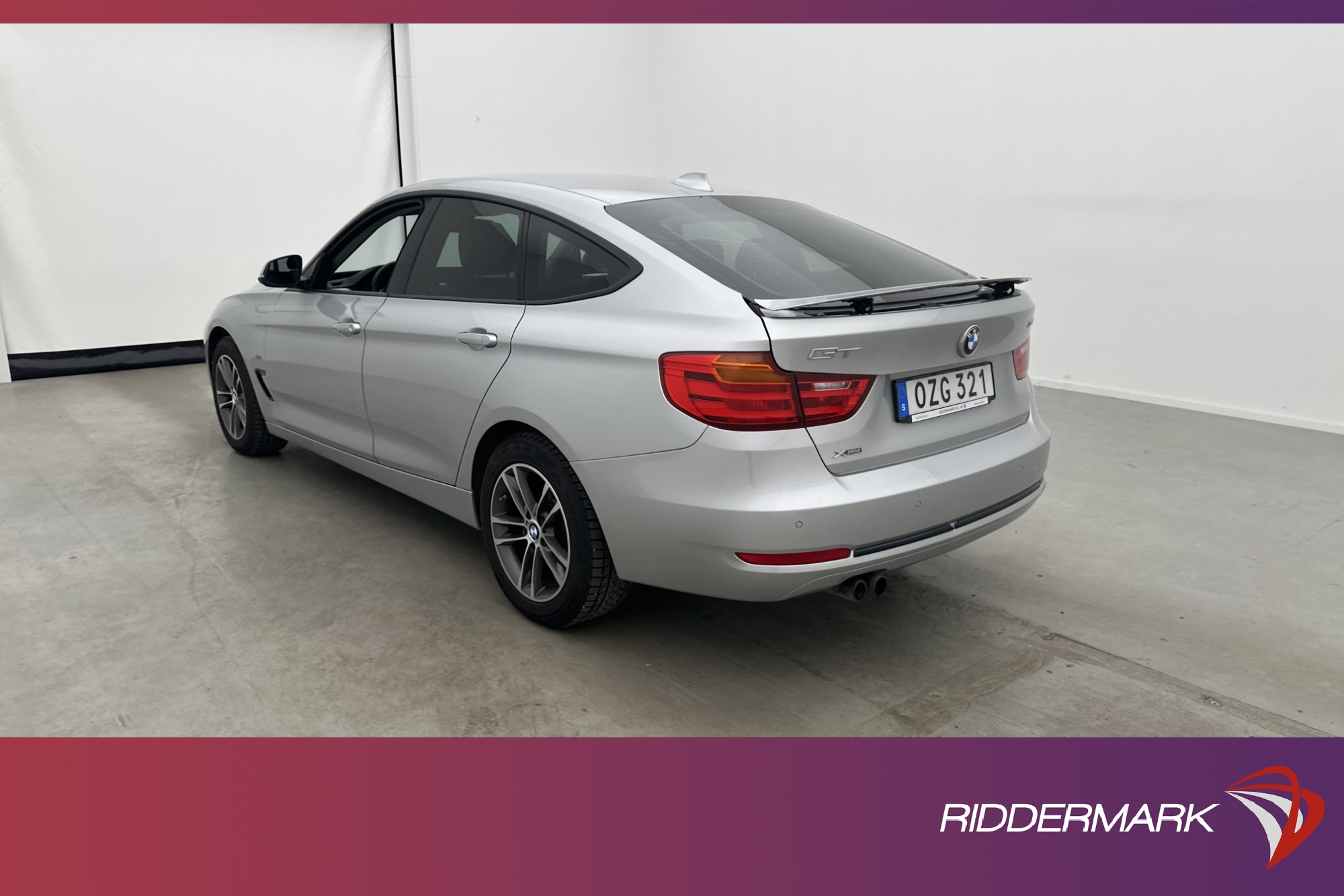 BMW 328 i xDrive GT Sport Line Navi Skinn Drag HiFi 