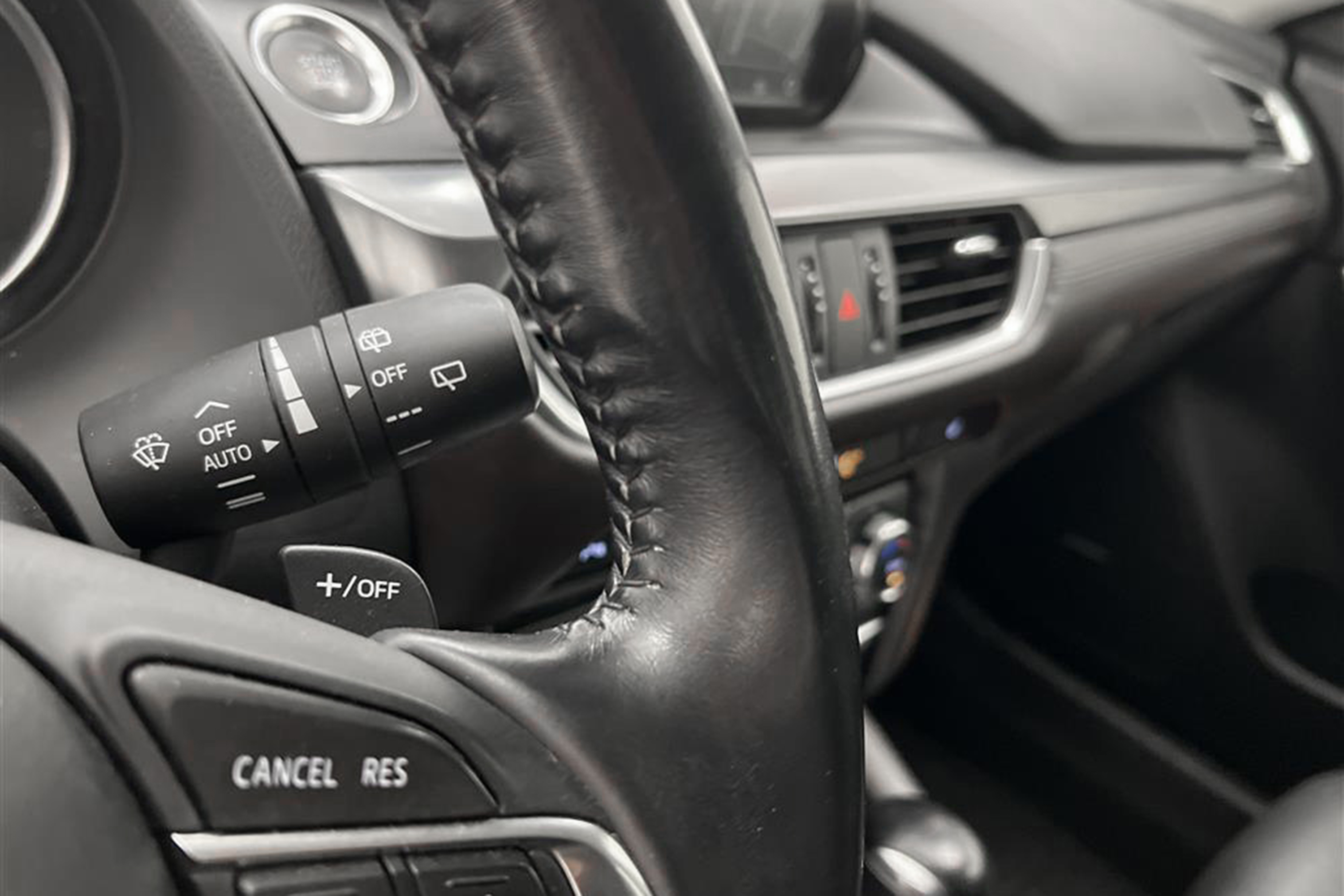 Mazda 6 Kombi 2.2 AWD 175hk Optimum BOSE Kamera Värmare Navi