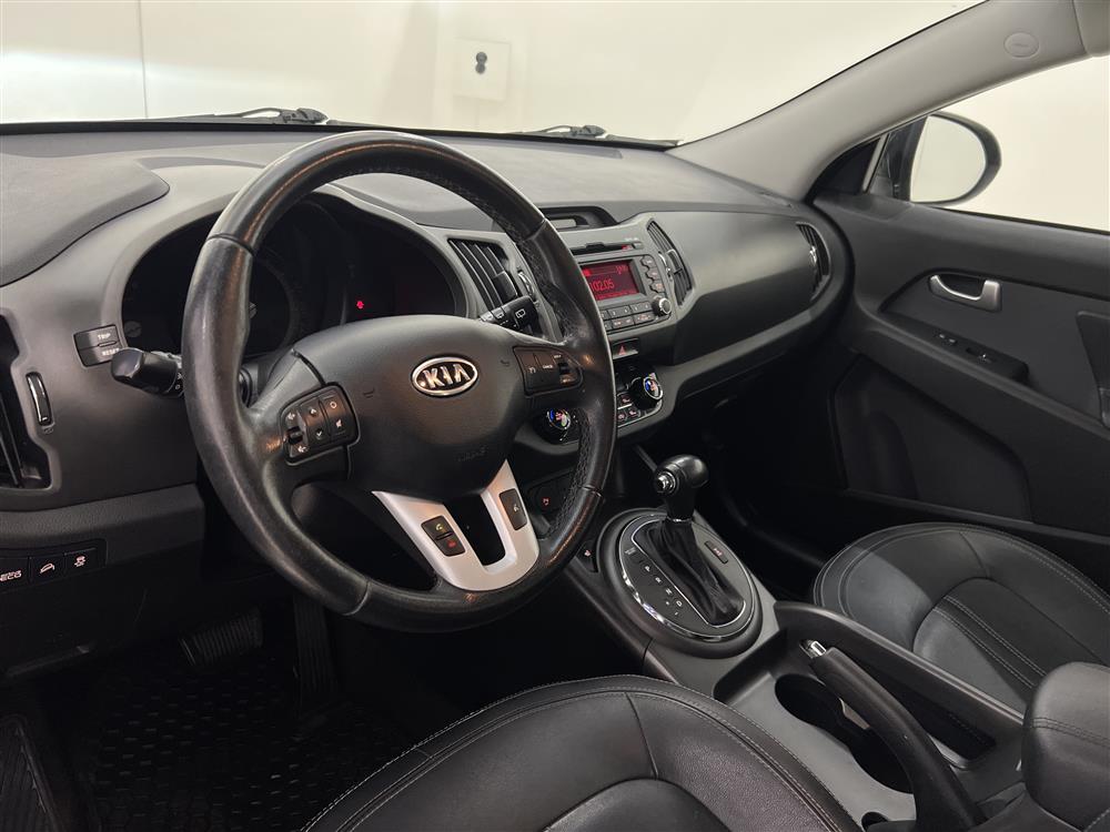 Kia Sportage 2.0 CRDi AWD 136hk M-Värm Skinn Drag PDC