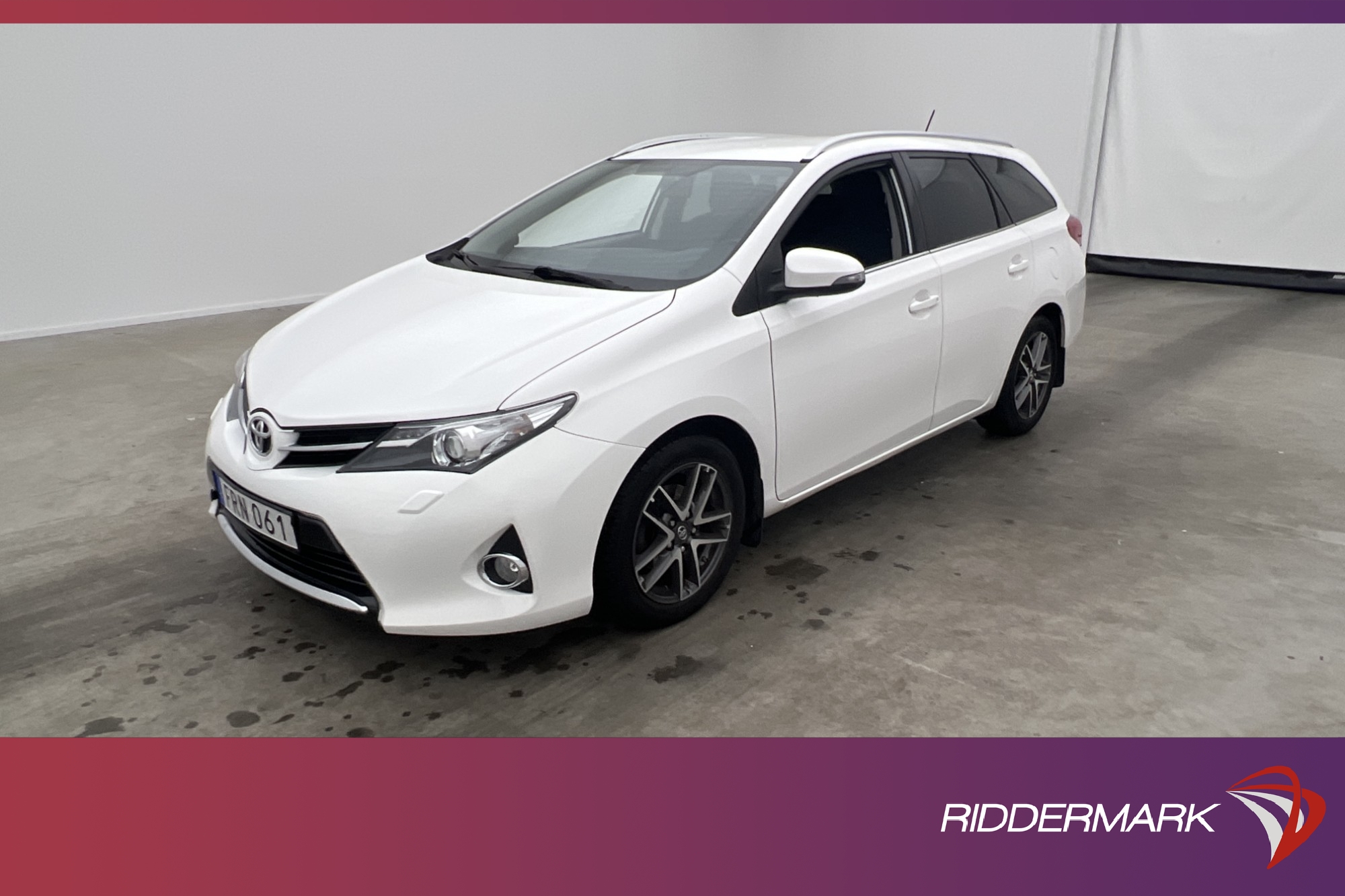 Toyota Auris Touring Sports 132hk Edition Feel Kamera Drag