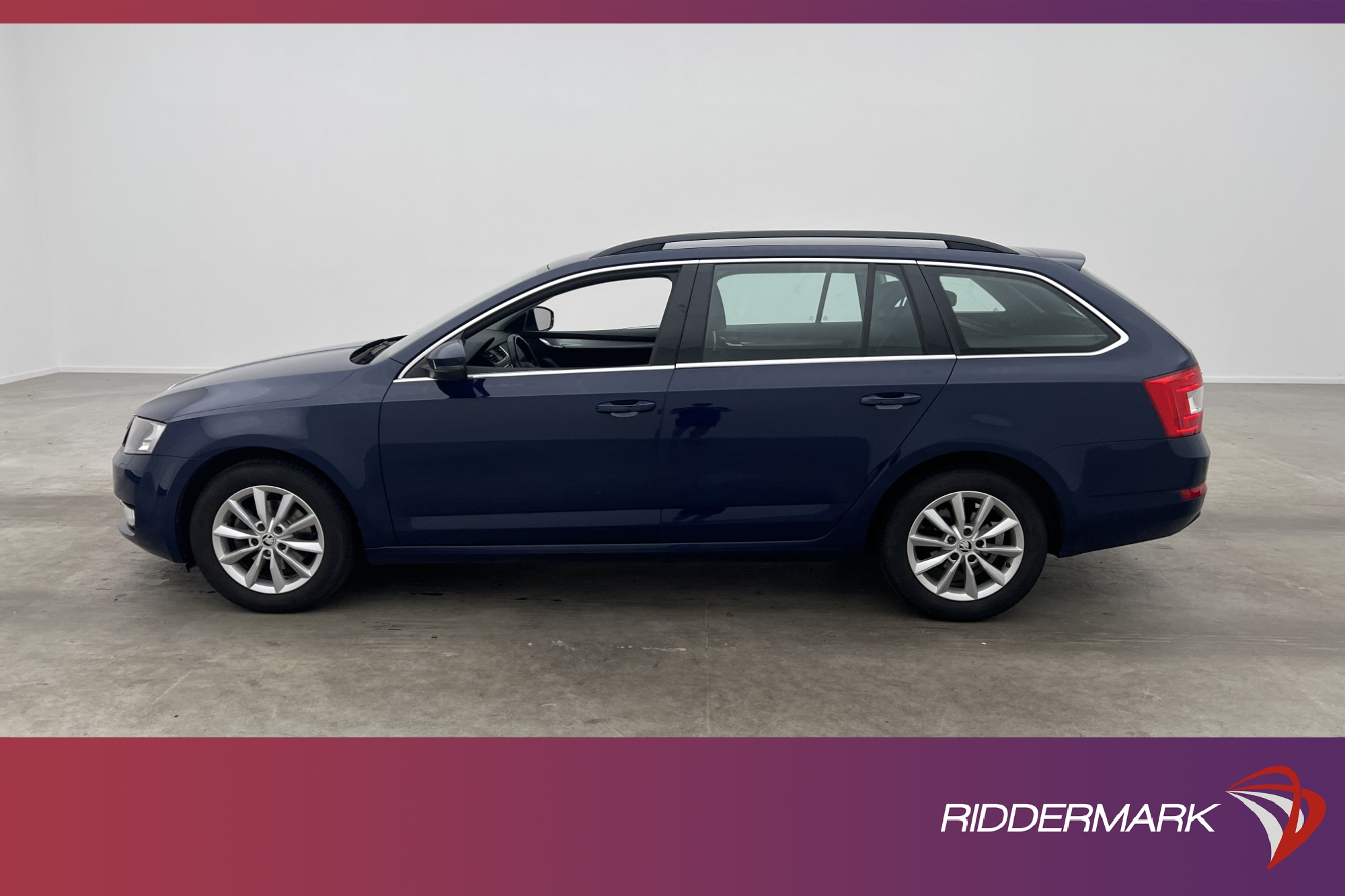 Škoda Octavia Kombi 1.0 TSI 115hk Värmare CarPlay  