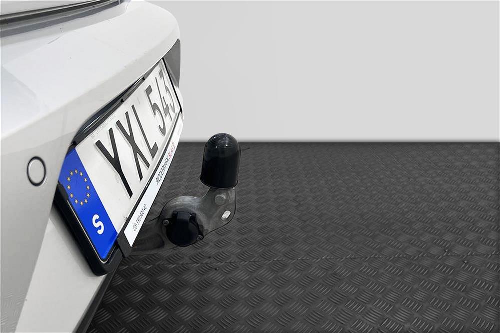 Volvo S90 D4 190hk AWD Momentum D-Värm VOC Navi Drag Blis