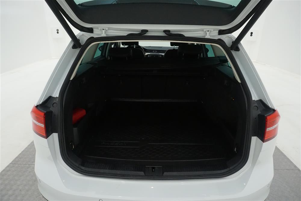VW Passat 2.0 TDI Sportscombi 4MOTION (190hk)