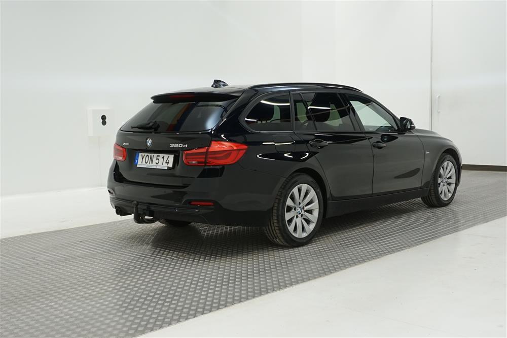 BMW 320d 190hk xDrive  Navigator Dragkrok PDC LED 